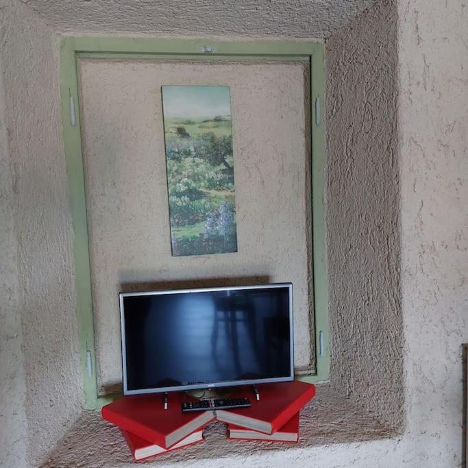 Istanti - Menta Apartment Costigliole Saluzzo ภายนอก รูปภาพ