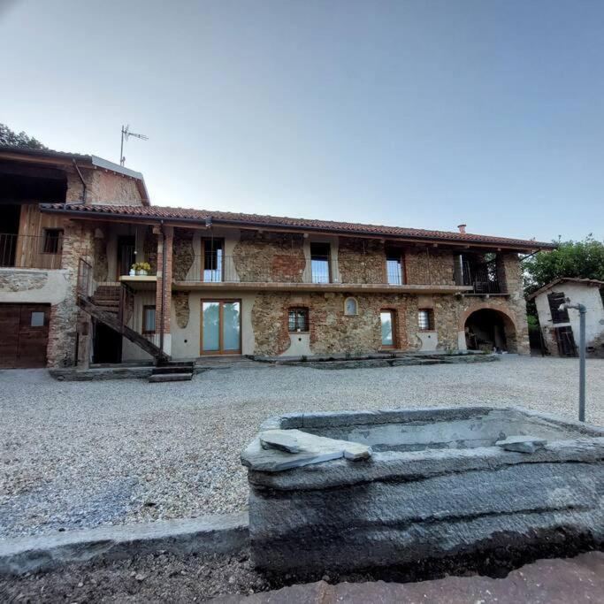 Istanti - Menta Apartment Costigliole Saluzzo ภายนอก รูปภาพ
